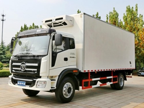 厢长6.8米福田瑞沃冷藏车