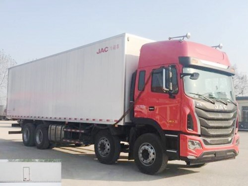 厢长9.6米江淮格尔发前四后八