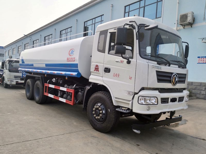 国五东风御龙后双桥19吨洒水车