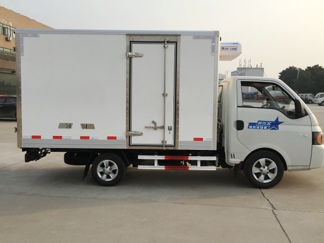 (厢长3.1米)江淮帅铃x小型冷藏车