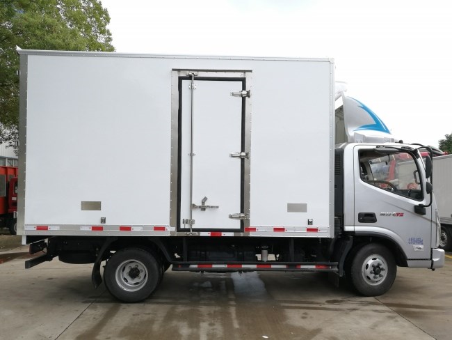 (厢长4.2米)福田奥铃cts冷藏车