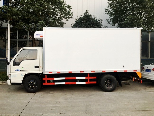 (厢长4.2米)江铃新顺达冷藏车