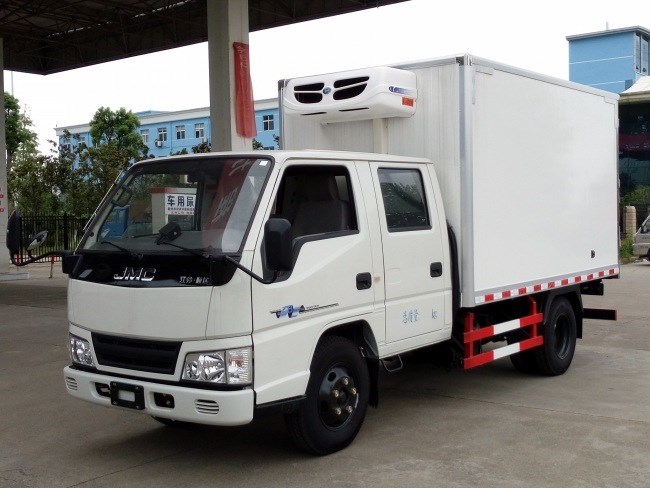 (厢长3.2米)江铃双排冷藏车