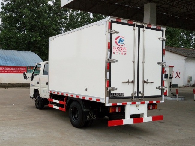 (厢长3.2米)江铃双排冷藏车