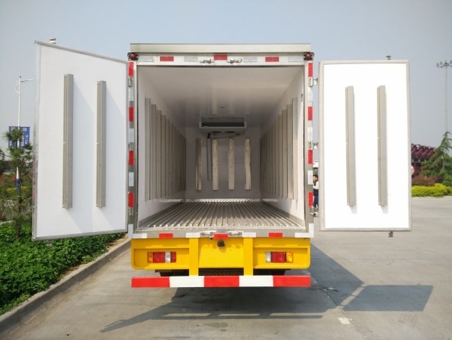 (厢长5.1米)五十铃600p冷藏车