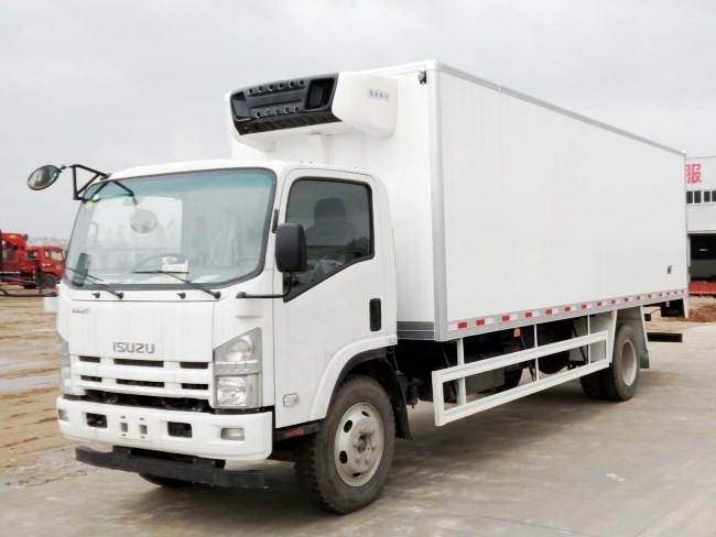 五十铃700p(厢长5.7米/6米/6.8米)