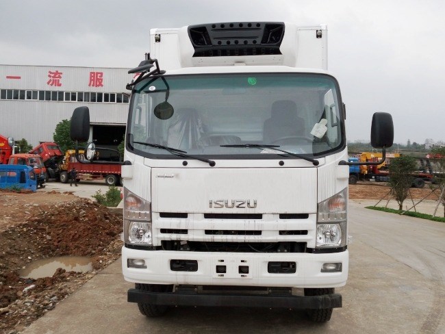 五十铃700p(厢长5.7米/6米/6.8米)