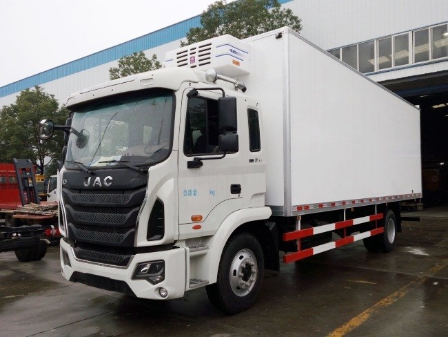 江淮格尔发k5冷藏车(厢长6.2米/6.8米)