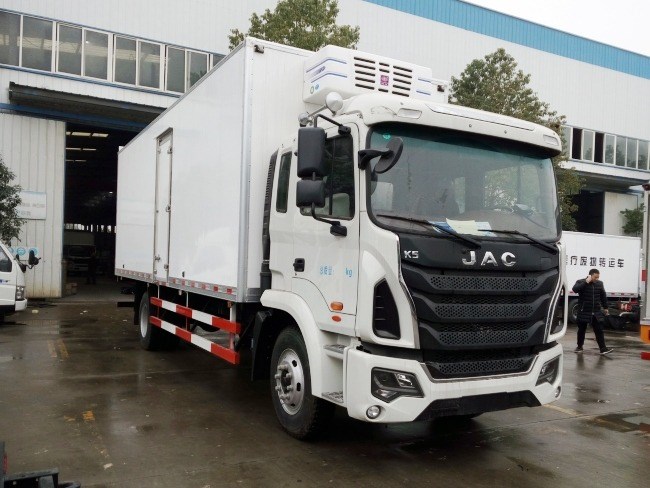 江淮格尔发k5冷藏车(厢长6.2米/6.8米)