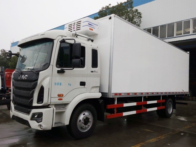江淮格尔发k5冷藏车(厢长6.2米/6.8米)