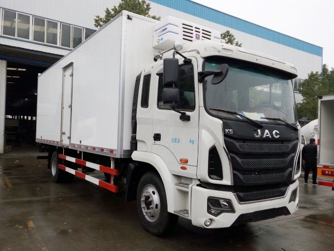 江淮格尔发k5冷藏车(厢长6.2米/6.8米)