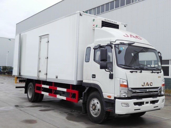 (厢长7.6米)江淮帅铃w威司达冷藏车