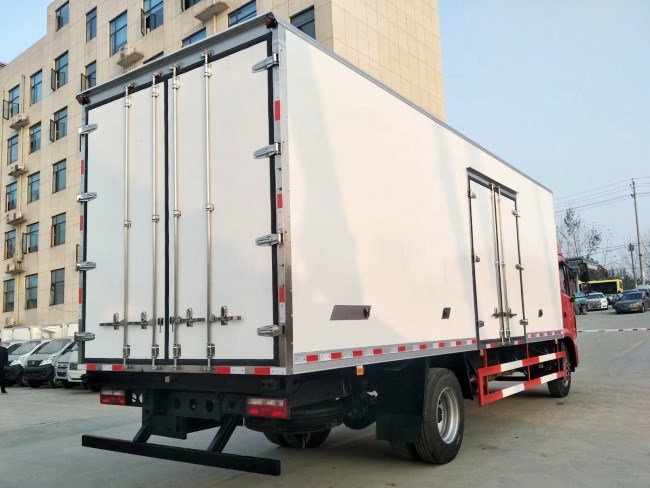 (厢长7.8米)江淮格尔发冷藏车