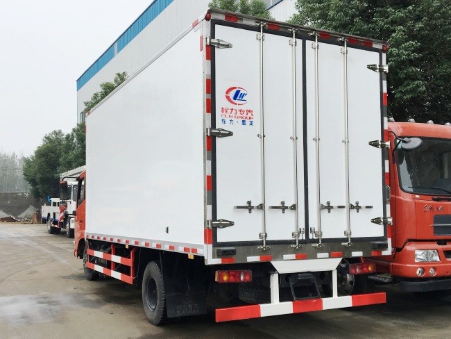 (厢长6.2米)东风天锦冷藏车