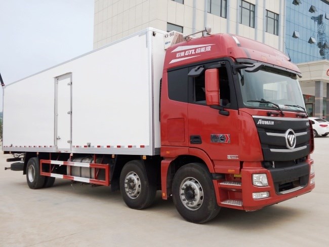 (厢长9.6米)福田gtl小三轴冷藏车