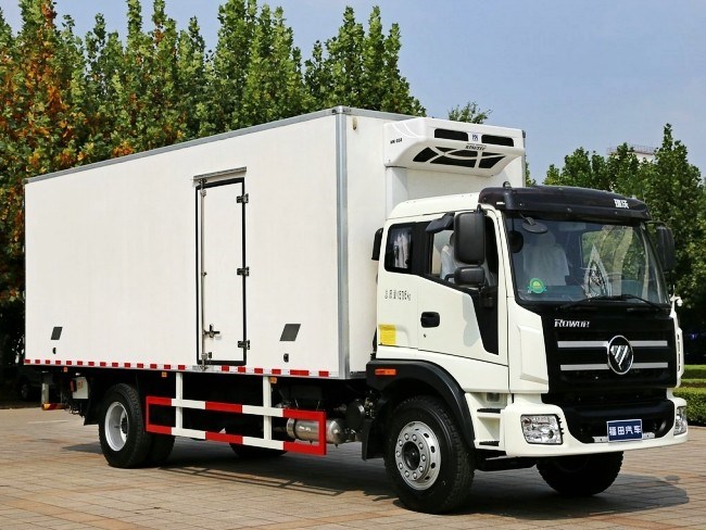 (厢长6.8米)福田瑞沃冷藏车