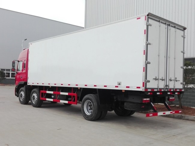 (厢长9.6米)江淮格尔发小三轴冷藏车