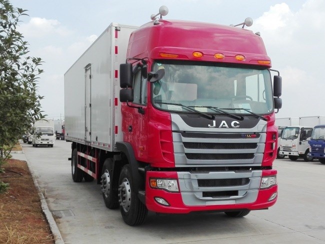 (厢长9.6米)江淮格尔发小三轴冷藏车