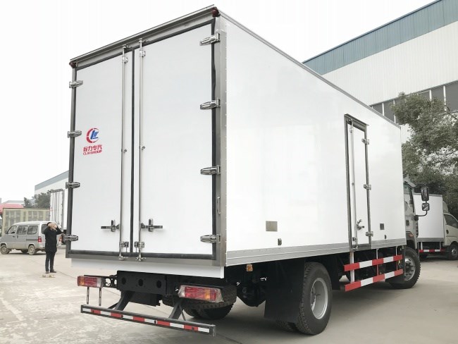 (厢长6.6米)福田s5冷藏车