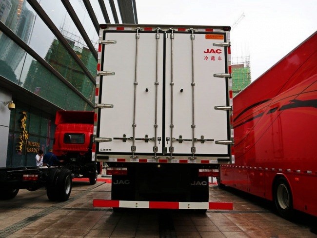 (厢长9.6米)江淮格尔发前四后八