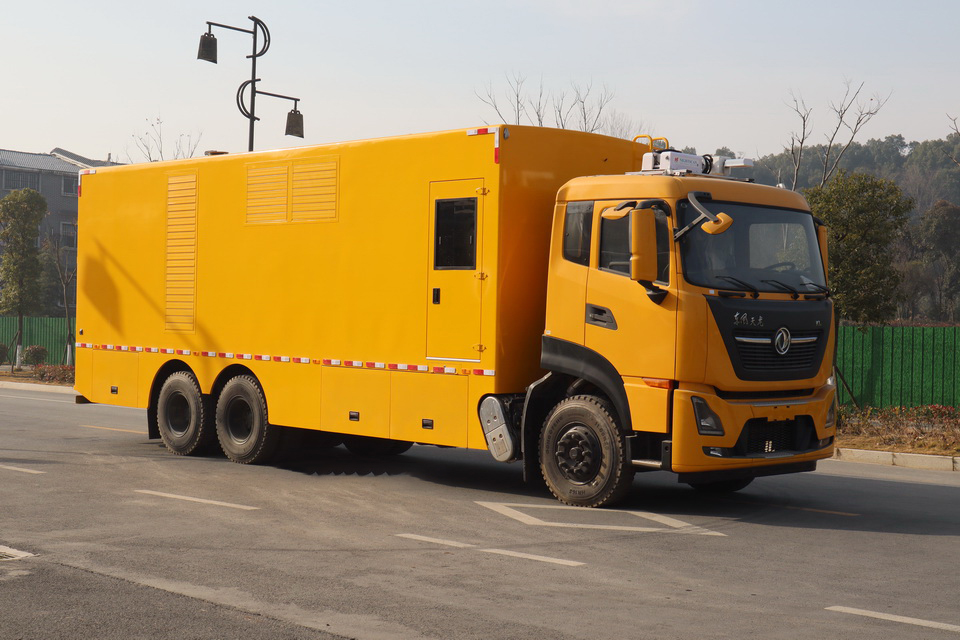 国六东风天龙电源车1.jpg